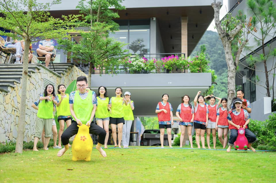 Team building đoàn công ty tại Moon Villa C27